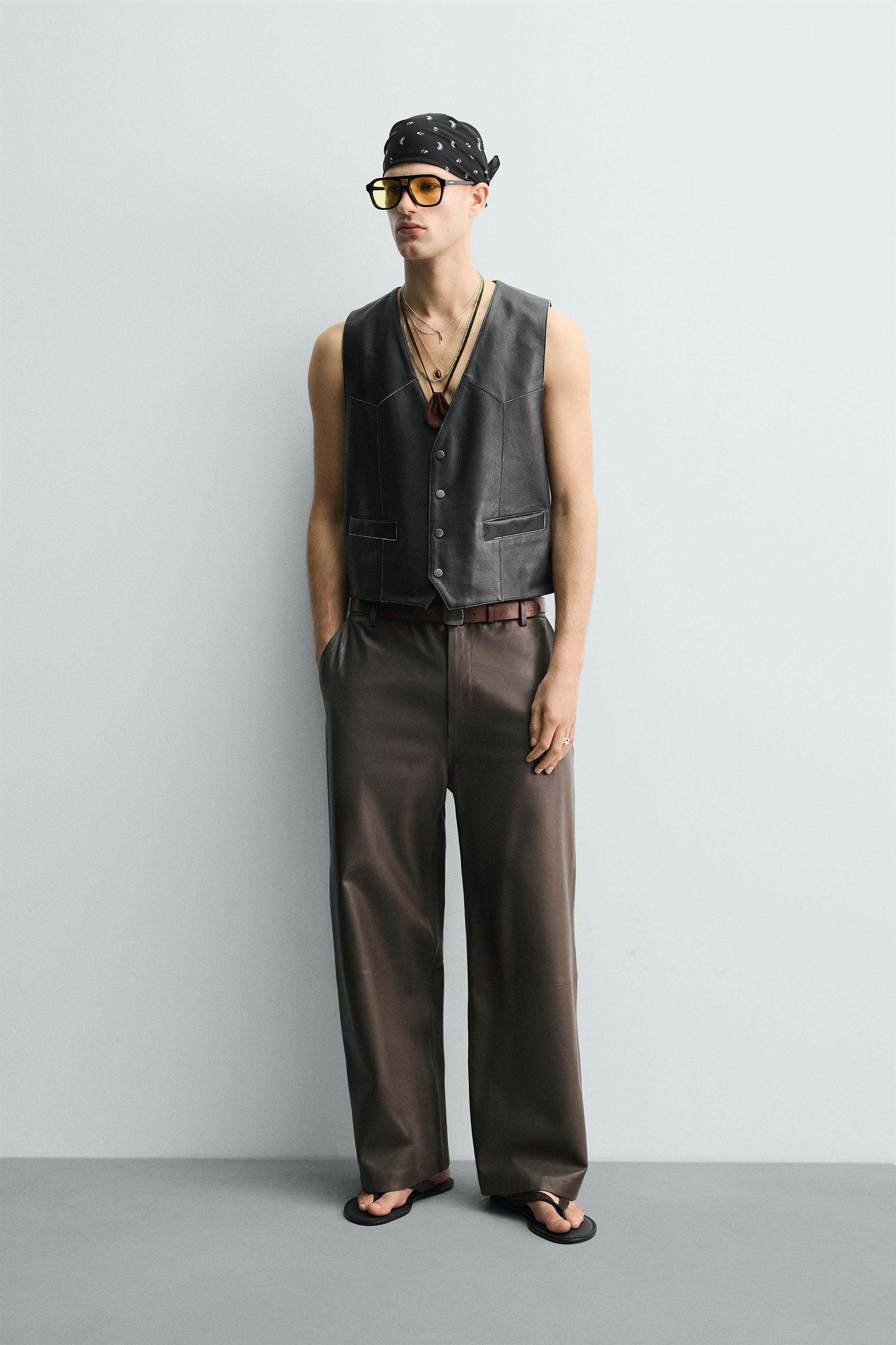 GILET EN CUIR COUTURES CONTRASTANTES
